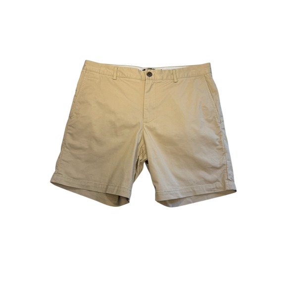 Club Monaco Baxter Fit Khaki Chino Shorts Mens Size 32 Flat Front Cotton Stretch - Picture 2 of 9
